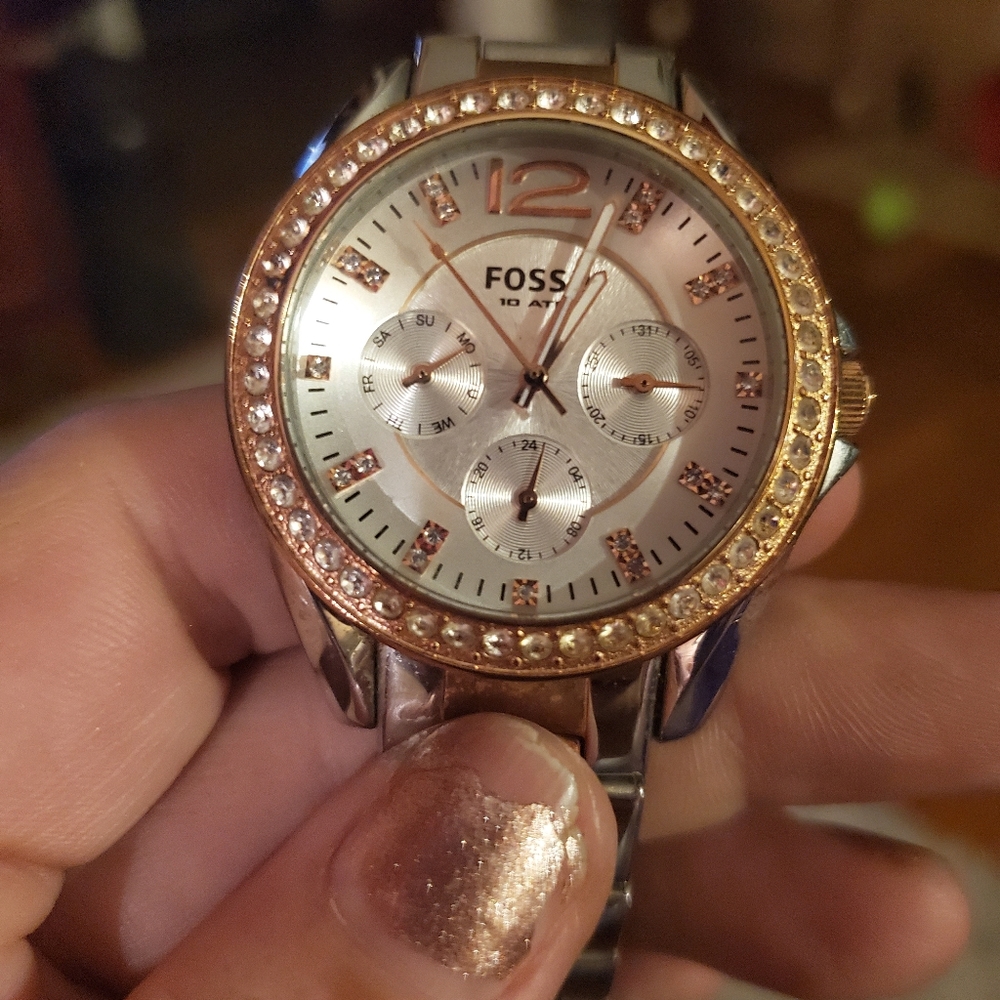 Fossil ladies